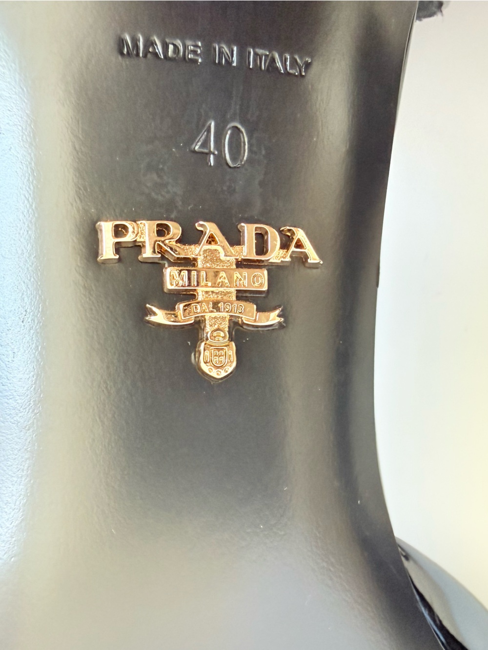 Prada Black Patent Leather Triangle Logo Mary Jane Pumps Square Toe Heel EU 40 - Picture 10 of 11